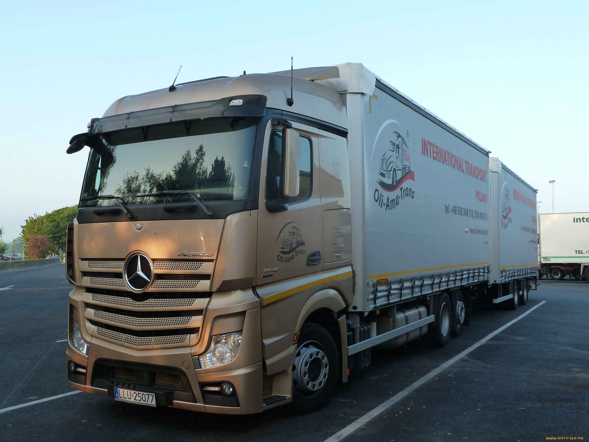 mercedes, , mercedes trucks, , , , daimler, amg, merc, ag, mercedes-benz, , , 